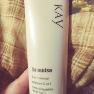 Time wise 3 in 1 cleanser